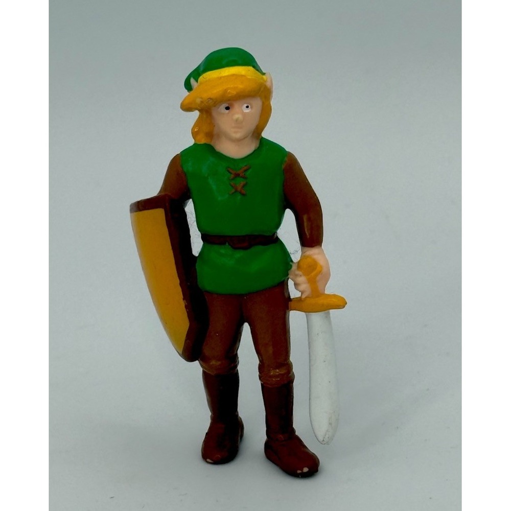 Vintage 1989 Nintendo Legend of Zelda Link PVC Figure Sword & Shield Applause